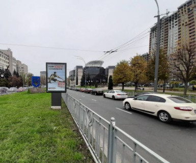 Citylight A in Kyiv, 1.2x1.8  Святослава Хороброго вул., 1 - Севастопольська пл. Photo 1