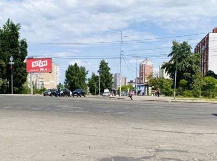 Billboard B in Kyiv, 3x6  Onore de Bal'zaka st., 52/22 - Oleksandra Saburova st. Photo 1