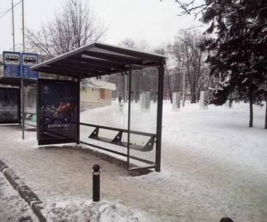 Non-Standard A in Kharkiv, Нестандарт  Сумська вул., 128 (зупинка) №1 (брендування) Photo 1