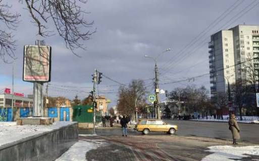 Citylight A in Chernihiv, 1.2x1.8  Peremogi prosp., 76 - Remisnica st. (Komsomol's'ka st.) Photo 1