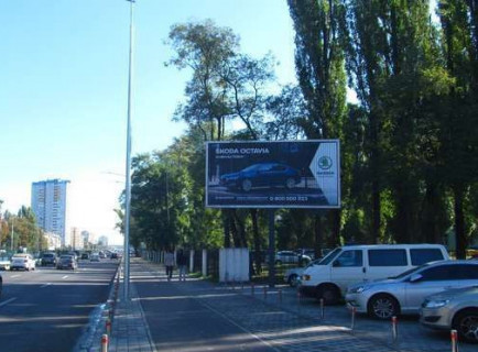 Prismatron, Prism A in Kyiv, 3x6  Космонавта Комарова просп., 3 - 651484 Photo 1