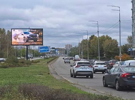 Video Billboard A in Kyiv, 4x8  Оболонський просп., 2а (розширення 720х360) - 655971 Photo 1