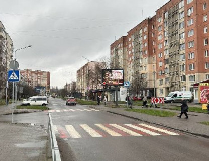 Video Billboard A in Lutsk, 2.3x3.14  Кравчука вул., 32 - 656924 Photo 1