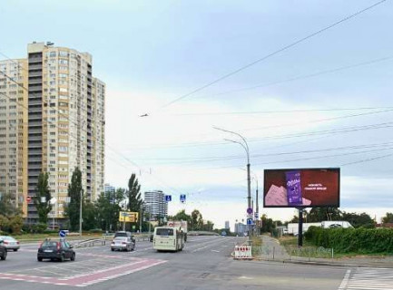 Video Billboard A in Kyiv, 4x8  Воскресенський просп. — Алішера Навої просп. - 655993 Photo 1