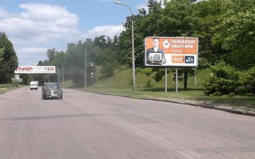 Billboard A in Cherkasy, 3x6  Zolotonis'ke sose - Lisova Prosika st. Photo 1