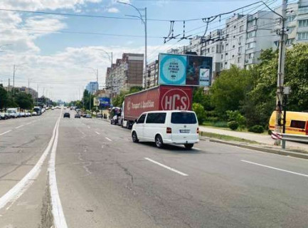 Prismatron, Prism A in Kyiv, 3x6  Володимира Маяковського просп. - Драйзера Теодора вул., 11 - 656417 Photo 1