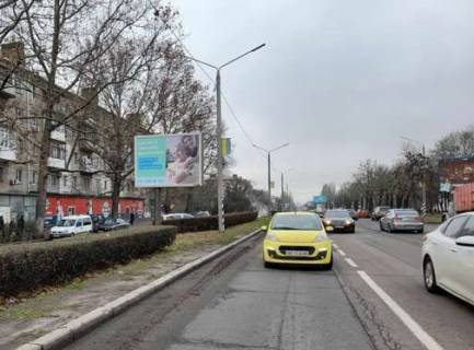 Backlight B in Mykolaiv, 2.3x3.14  Bogoavlens'kij prosp. (Zovtnevij prosp.), 45 Photo 1