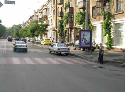 Citylight A in Odessa, 1.2x1.8  D'ogtarna st., 12 - Spiridonivs'ka st. Photo 1