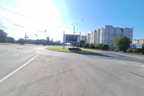 Billboard A in Khmelnitsky, 3x6  Starokostantinivs'ke sose - Miru prosp. Photo 4