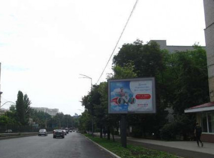 Scrolller, Scroll A in Kyiv, 2.3x3.14  Деревлянська вул. (Якіра вул.), 12/42, навпроти - 651437 Photo 1