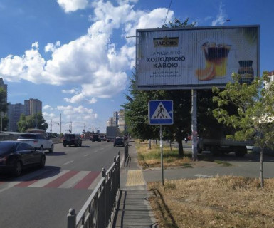 Prismatron, Prism A in Kyiv, 3x6  Петра Григоренка просп., 15/27 - Анни Ахматової вул. - 624318 Photo 1