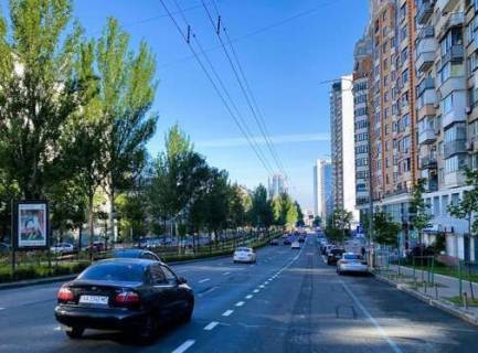 Scrolller, Scroll A in Kyiv, 1.2x1.8  Lesi Ukrainki bul'v., 9 - 478501 Photo 1