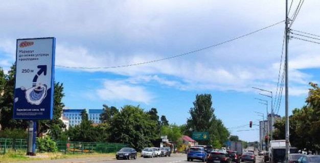 Backlight B in Kyiv, 8x4  Харківське шосе, 121 Photo 1