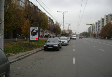 Backlight B in Vinnytsia Kocubins'kogo prosp., 30 Photo 1