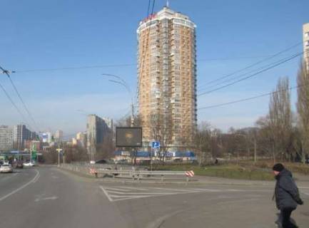 Video Billboard A in Kyiv, 2.3x3.14  Cokolivs'kij bul'v., 40 - 497119 Photo 1