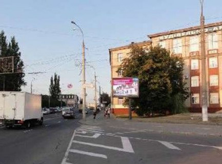 Video Billboard A in Vinnytsia, 2.3x3.14  Михайла Коцюбинського вул. — Брацлавська вул. (Технікум) - 656232 Photo 1
