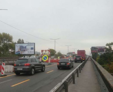 Prismatron, Prism A in Kyiv, 3x6  Промислова вул., Південний міст; №1 (у напрямку Харківської пл.) - 654750 Photo 1