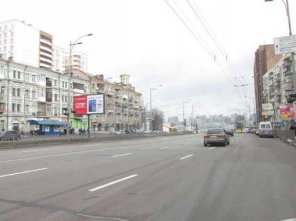 Prismatron, Prism B in Vasylivka, 3x6  Golosiivs'kij prosp., 48: zupinka gr.transportu "Demiivs'kij provulok" (v naav. Moskovs'koi pl. ) - 421233 Photo 1