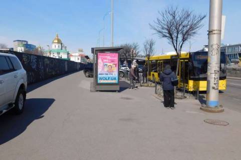 Backlight B in Kyiv, 1.2x1.8  Naberezno-Hresatic'ka st., 23 zup."st.Borisoglibs'ka" Photo 1