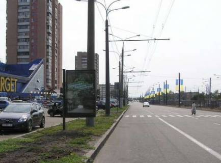 Citylight B in Kharkiv, 1.2x1.8  Gagarina prosp., 167 (No2) Photo 1