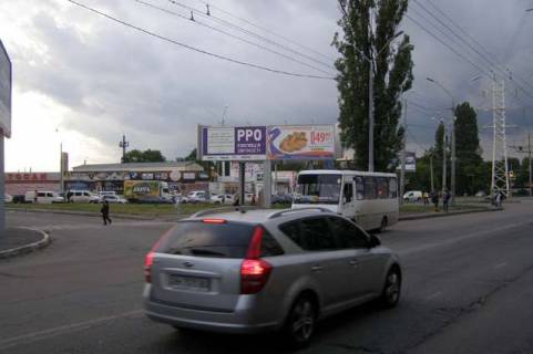 Billboard B in Odessa, 3x6  Inglezi st. (25-oi Capaevs'koi Divizii st.) - Nebesnoi Sotni prosp. (Marsala Zukova prosp.) (liva, vid st. Koroleva) Photo 1