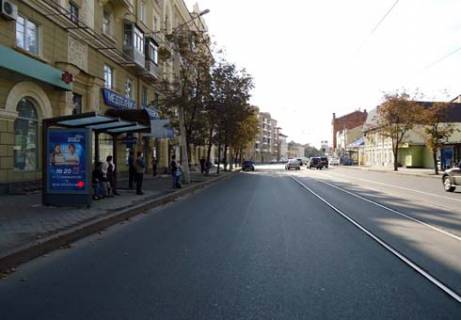 Backlight B in Kharkiv Geroiv Harkova prosp. (Moskovs'kij prosp.), 40 Photo 1