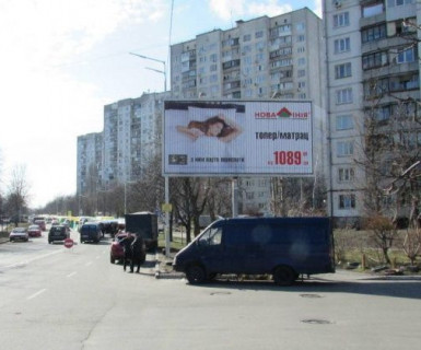 Prismatron, Prism A in Kyiv, 3x6  Голосіївська вул., 4 - 624050 Photo 1