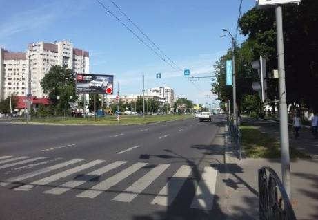 Prismatron, Prism A in Kharkiv, 3x6  Героїв Харкова просп. (Московський просп.) - Морозова вул. - 568735 Photo 1