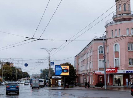 Video Billboard A in Vinnytsia, 2.3x3.14  Михайла Коцюбинського вул. — Батозька вул. (залізнич. вокзал) - 656223 Photo 1