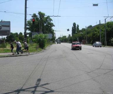 Billboard B in Cherkasy, 3x6  Engel'sa st. (V'aceslava Cornovola st.) - Himikiv prosp. Photo 1