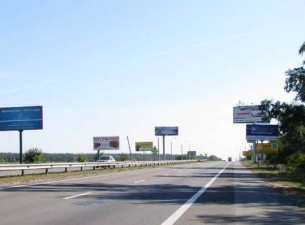 Billboard B in Kiev roads, 3x6  Kiiv - Zitomir, 17km+050m vid Kieva (zliva v  naav. m.Kieva) Photo 1