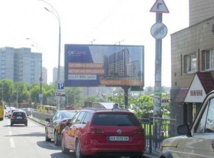Prismatron, Prism A in Kyiv, 3x6  Васильківська вул., 1 - 651480 Photo 1