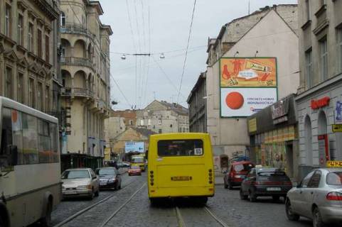 Billboard A in Vasylivka Gorodoc'ka st., 12 (fasad, verhnij) Photo 1