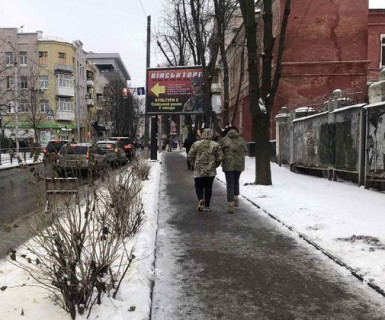 Prismatron, Prism A in Kharkiv, Нестандарт  Культури вул., 3 - Трінклера вул. - 625001 Photo 1