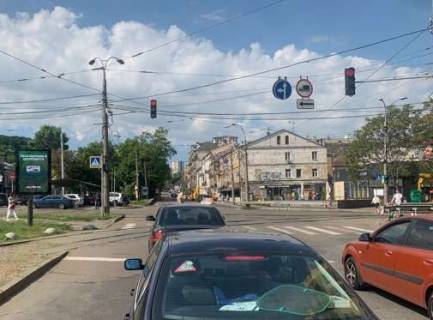 Video Billboard A in Kyiv, 1.2x1.8  Нижній Вал вул., 27-29 - 568832 Photo 1