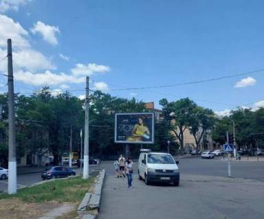 Scrolller, Scroll B in Odessa, 2.3x3.14  Novosel's'kogo st. - Ol'giivs'ka st. - 479732 Photo 1
