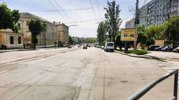 Scrolller, Scroll A in Vinnytsia, 2.3x3.14  Коцюбинського просп. - Бевза Івана вул. - 615938 Photo 1