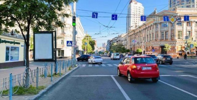 Cityscroll A in Kyiv, 1.86x1.27  Саксаганського вул., 135/13 Photo 1