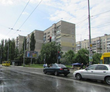 Prismatron, Prism A in Kyiv, 3x6  Святошинська вул., 6 - Горенська вул. - 624211 Photo 1