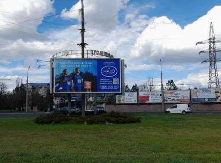 Prismatron, Prism A in Mykolaiv, 3x6  Central'nij (Lenina) av. - Bogoavlens'kij (Zovtnevij) av. - 481028 Photo 1