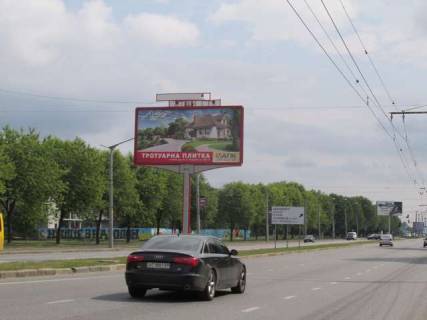 Prismatron, Prism A in Vasylivka, 3x6  Strijs'ka st., 77 (prizma) (do Kil'cevoi dorogi) - 454448 Photo 1