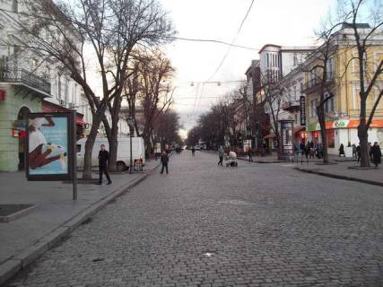 Backlight B in Odessa, 1.2x1.8  Deribasivska st., 18 Photo 1