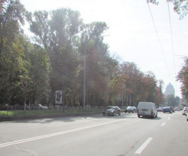 Citylight B in Kyiv, 1.2x1.8  Князів Острозьких вул., 39 Photo 1