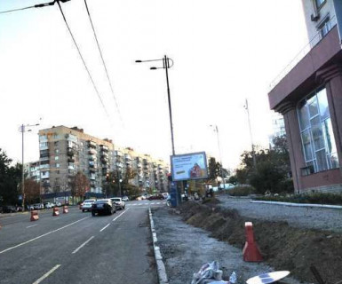 Scrolller, Scroll A in Kyiv, 2.3x3.14  Василя Липковського вул., 18 - 653955 Photo 1