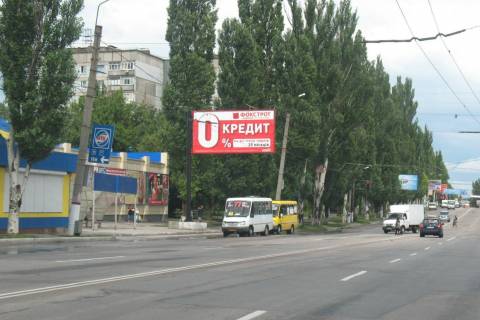Billboard B in Vasylivka, 3x6  Poltavs'ka st., 60 - Druzbi narodiv pl. Photo 1