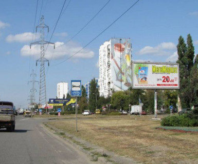 Prismatron, Prism A in Kyiv, 3x6  Братиславська вул., 4 - 623661 Photo 1