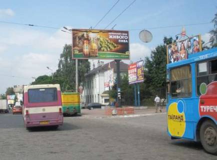 Billboard A in Ivano-Frankivsk, 3x6  Privokzal'na pl. - Grunval'ds'ka st., (POLITIKA NI) Photo 1