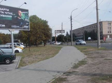 Billboard A in Cherkasy, 3x6  Smilans'ka st. - Peremogi prosp., 2 Photo 1