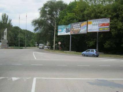 Billboard A in Zaporizhzhya Kosmicna st. - Harkiv-Simferopol' sose Photo 1