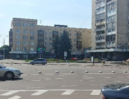 Video Billboard + in Zhytomyr, 2.3x3.14  Перемоги вул., 1 (розширення 480х336) - 656284 Photo 1